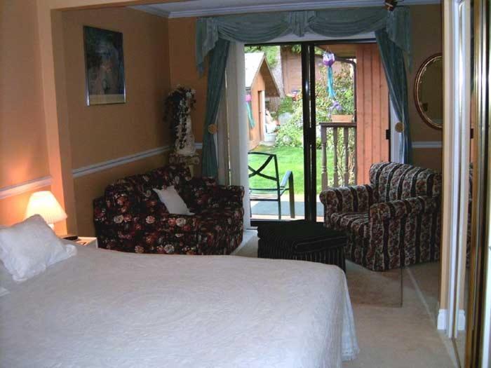 Mountain Bed & Breakfast North Vancouver Zimmer foto